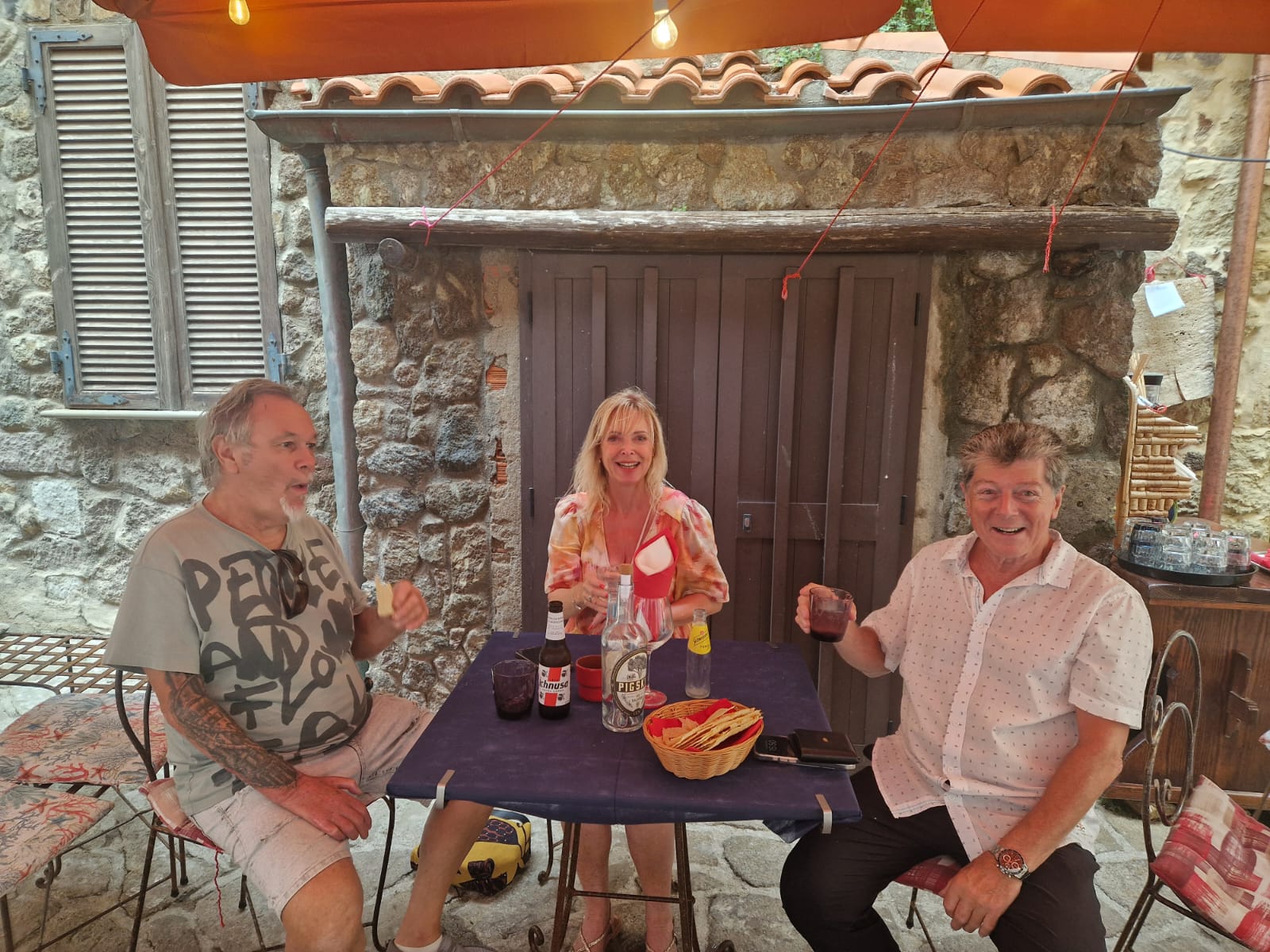 WhatsApp Image 2025-09-23 à 18.59.46_c6a00b83